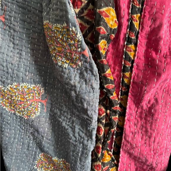 Kantha Blue tree of life with pink paisley Vintage throw/Quilt handsewn India - Picture 11 of 12